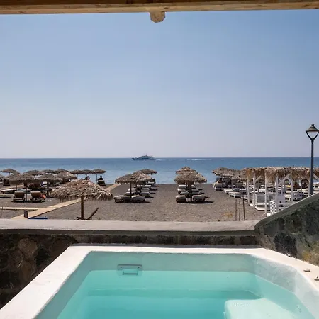 Gem - Playa de Perivolos