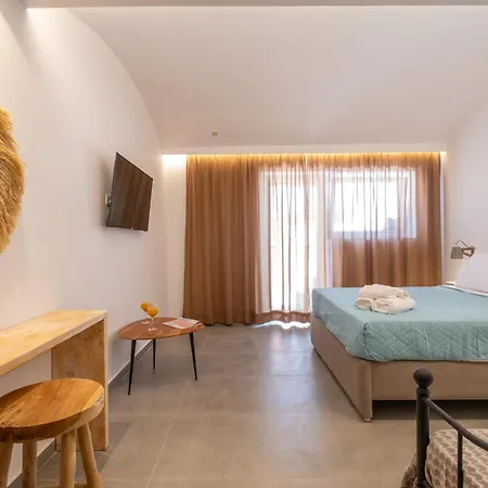 Gem - * Perivolos (Santorini)