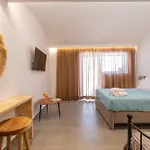 Gem - * Perivolos (Santorini)